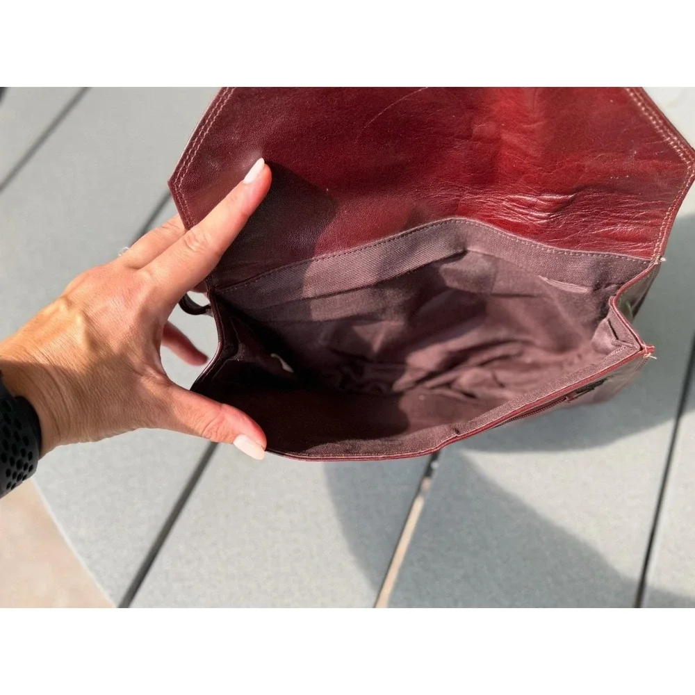 Vintage Leather Envelope Clutch W/ Wrist Strap Brown Minimalist Y2K